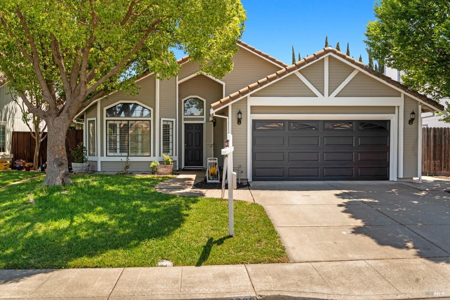 Property Photo:  2786 Woodmont Drive  CA 94533 