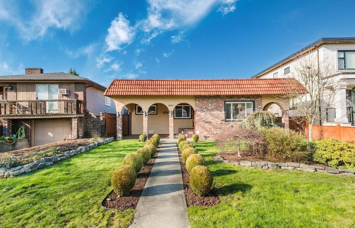 Property Photo:  3865 Fir Street  BC V5G 2A6 