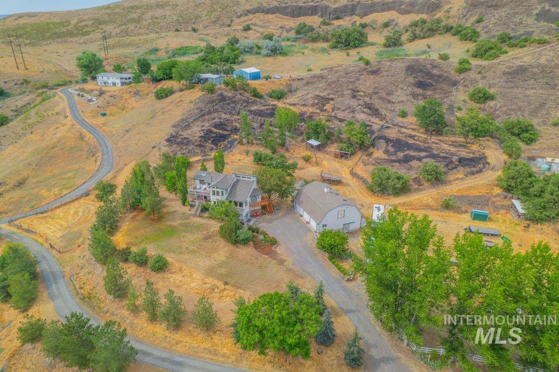 Property Photo: 965 Horse Lane ID 83501