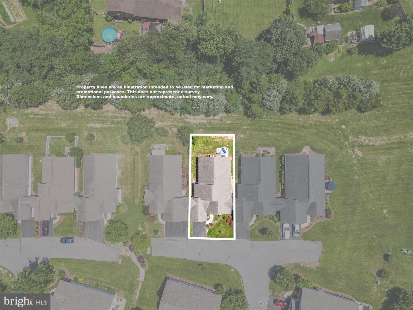 Property Photo: 115 Tanglewood Lane VA 22602