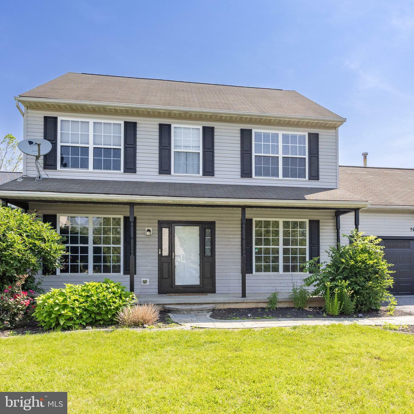 55 N Danbury Circle  Coatesville PA 19320 photo