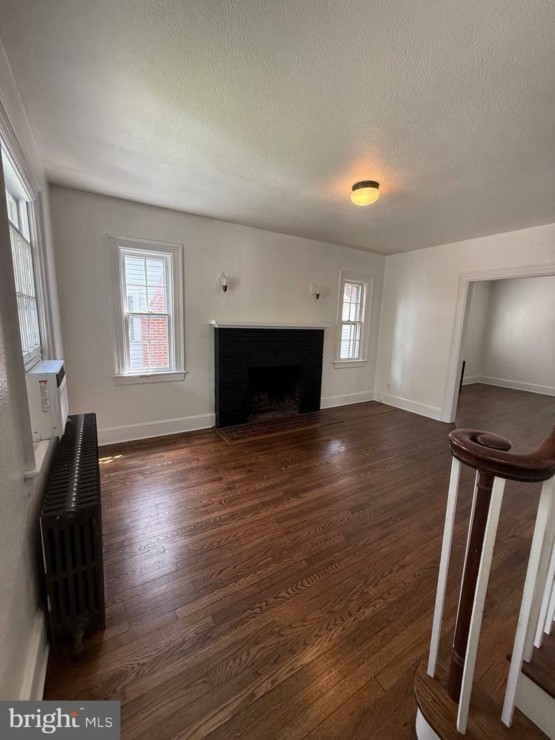 Property Photo: 814 Brompton Street A VA 22401