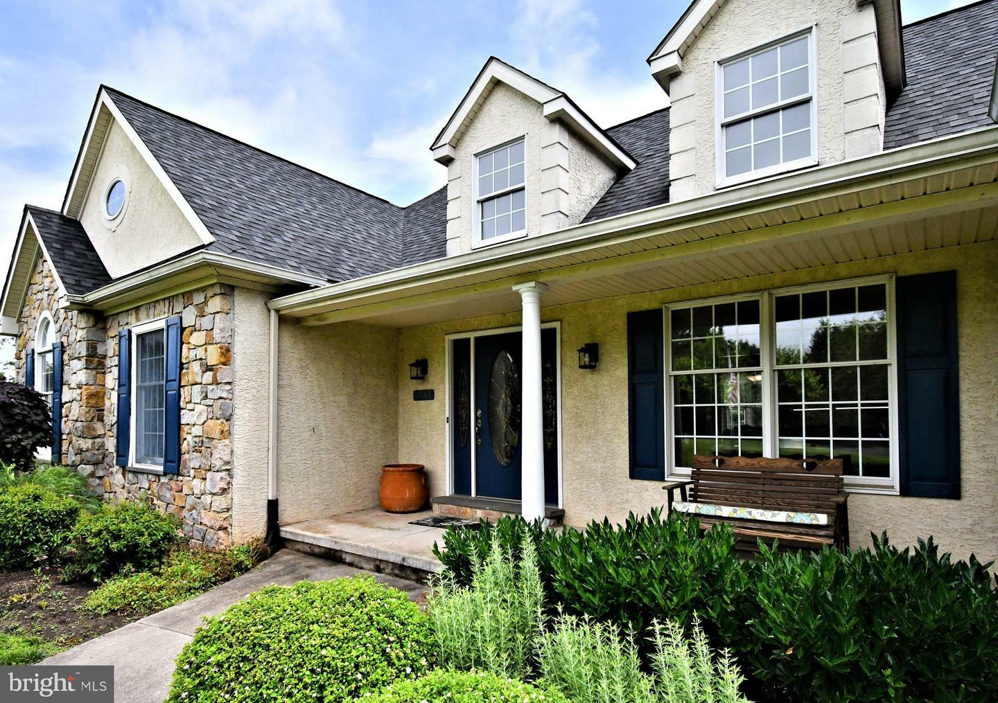 Property Photo:  3043 Woodlyn Avenue  PA 19403 