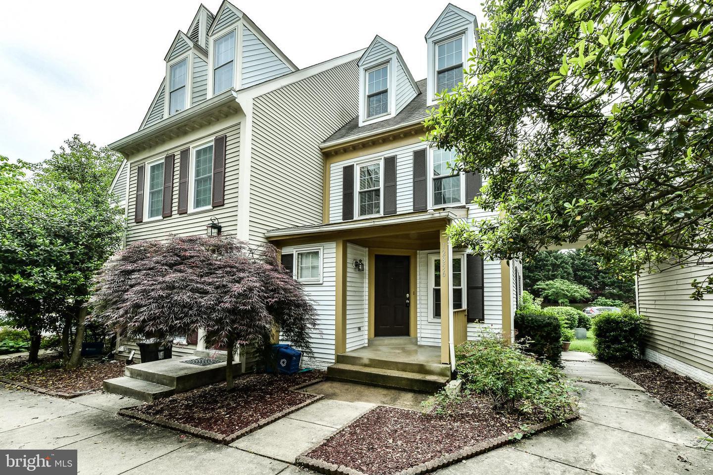 12856 Mill Brook Court  Woodbridge VA 22192 photo