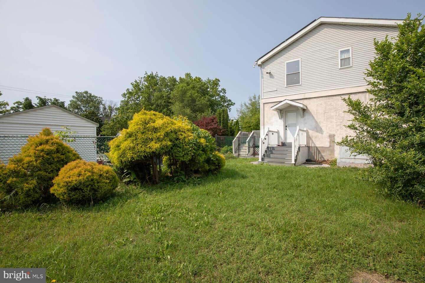 Property Photo: 214 Crooked Lane PA 19406