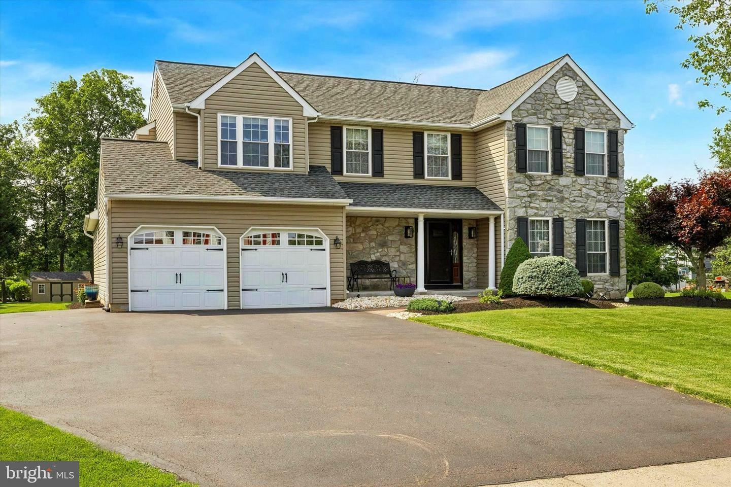 1447 Bentley Drive  Warrington PA 18976 photo
