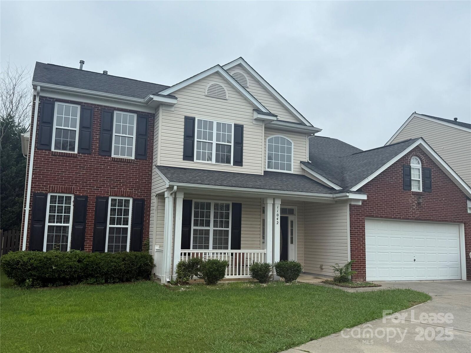 Property Photo: 11042 Woods Corner Court NC 28277