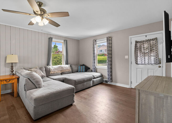Property Photo: 207 E Logan Ave PA 15801