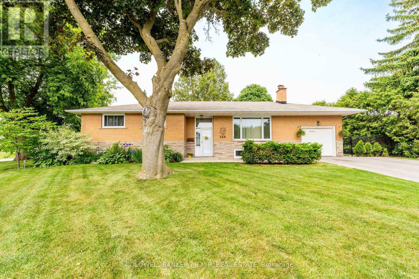 Property Photo: 344 Woodlea Avenue Lower ON L1J 3J6