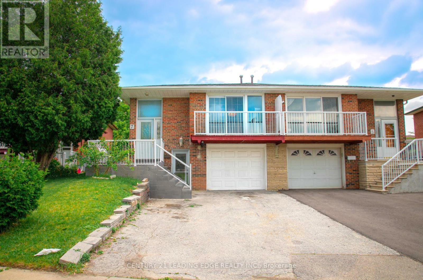 Property Photo: 7 Futura Drive ON M3N 2L6