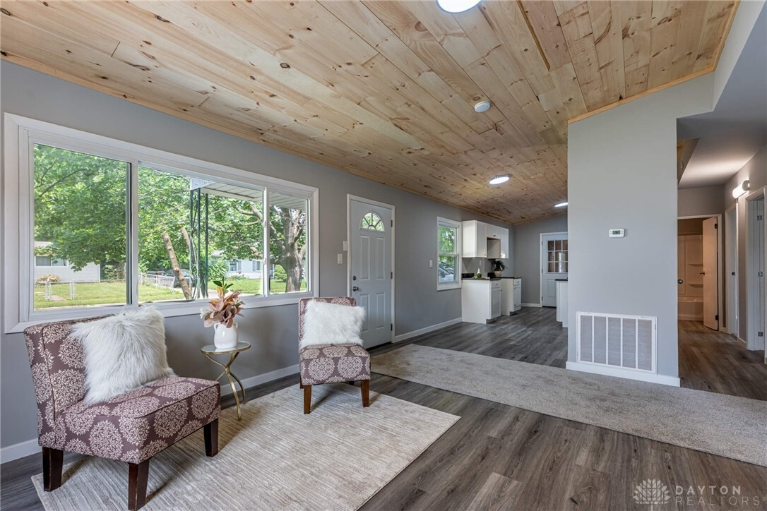 Property Photo:  322 Galewood Drive  OH 45344 