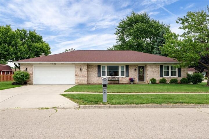 Property Photo:  1396 Surrey Road  OH 45377 