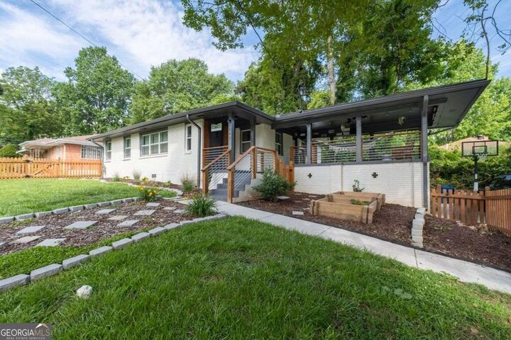 Property Photo: 1261 Calhoun Terrace SW GA 30314
