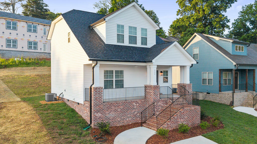 Property Photo: 605 Westover Drive SW TN 37311