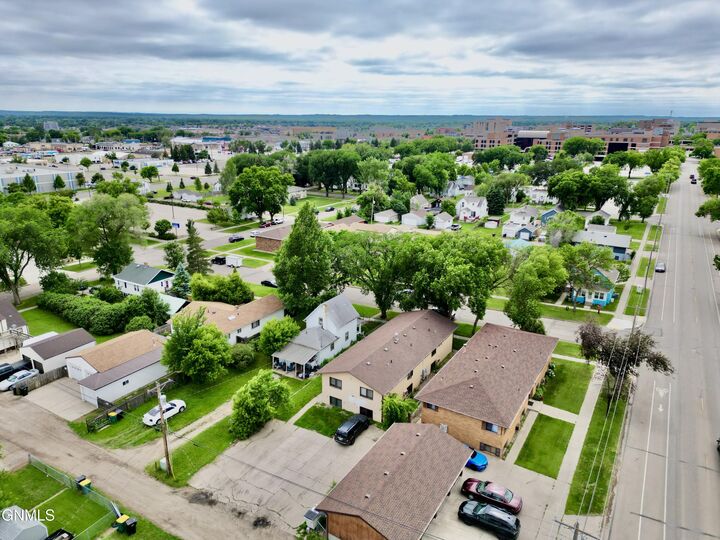 Property Photo: 319 13th Street ND 58501