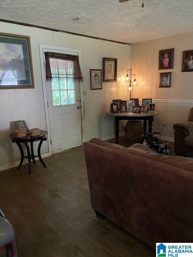 Property Photo: 67 Evans Bridge Road AL 36264