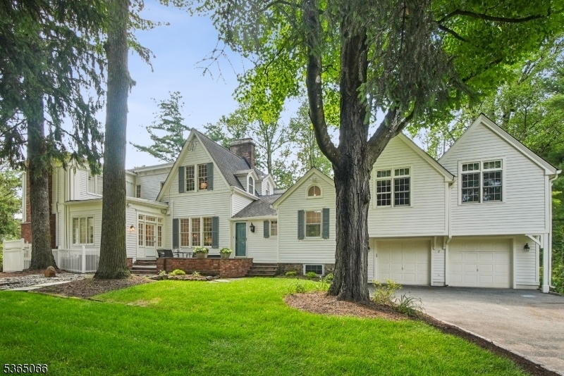 Property Photo: 2 Tall Pine Ln NJ 07078