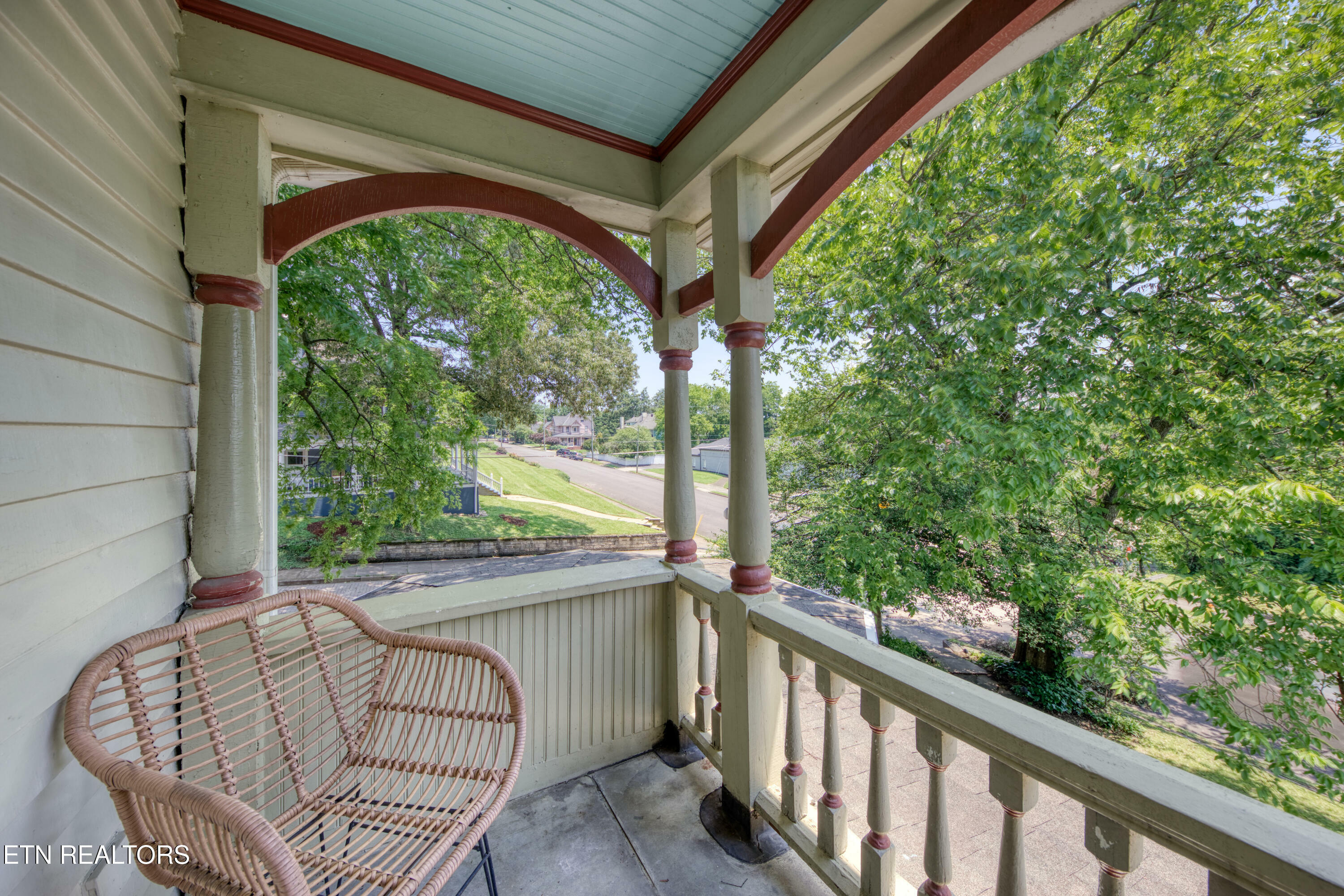 Property Photo: 1329 Armstrong Avenue TN 37917