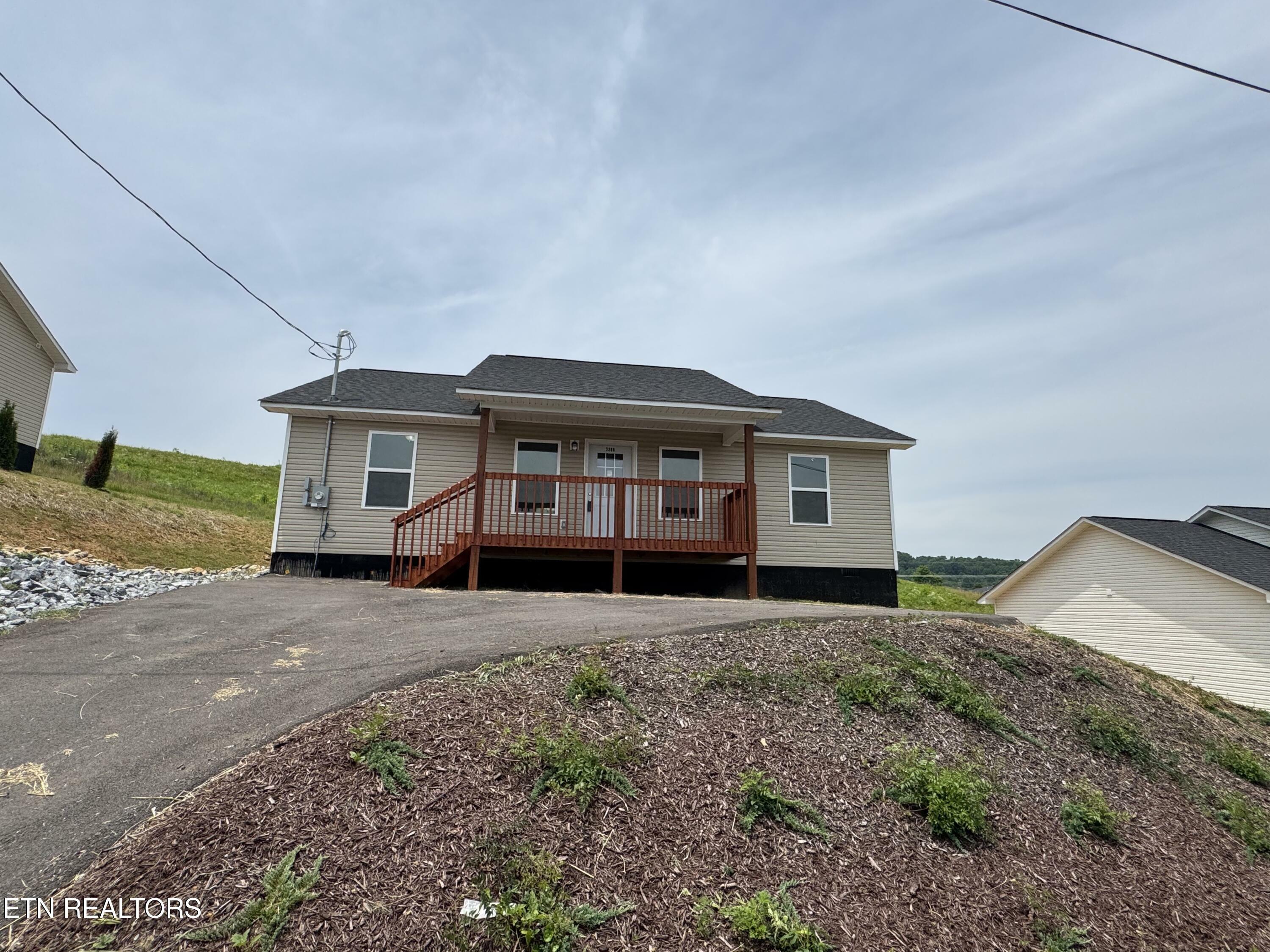 Property Photo: 3288 Parker Blvd TN 37764
