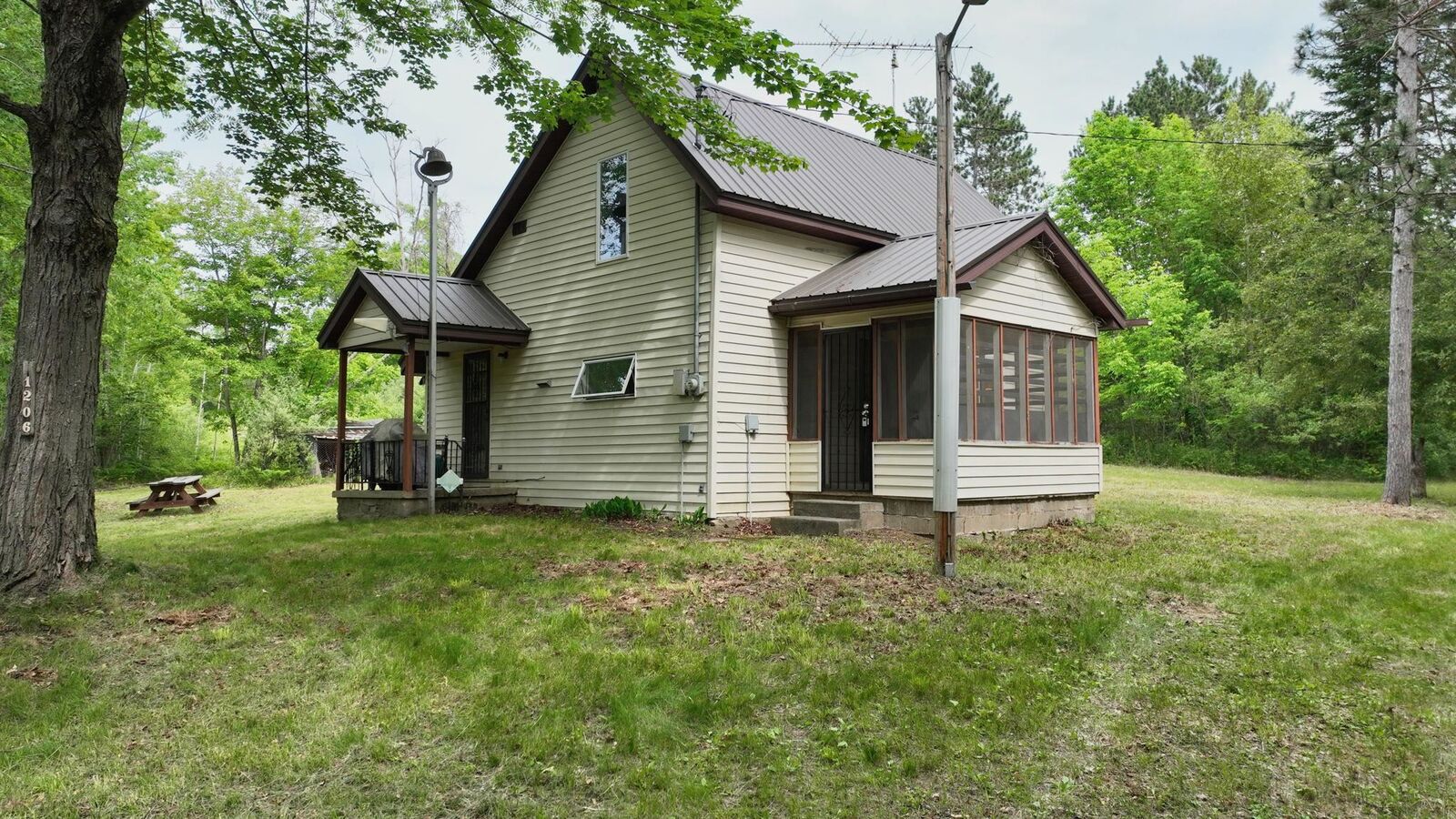 Property Photo:  11206 Nolan  MI 48624 