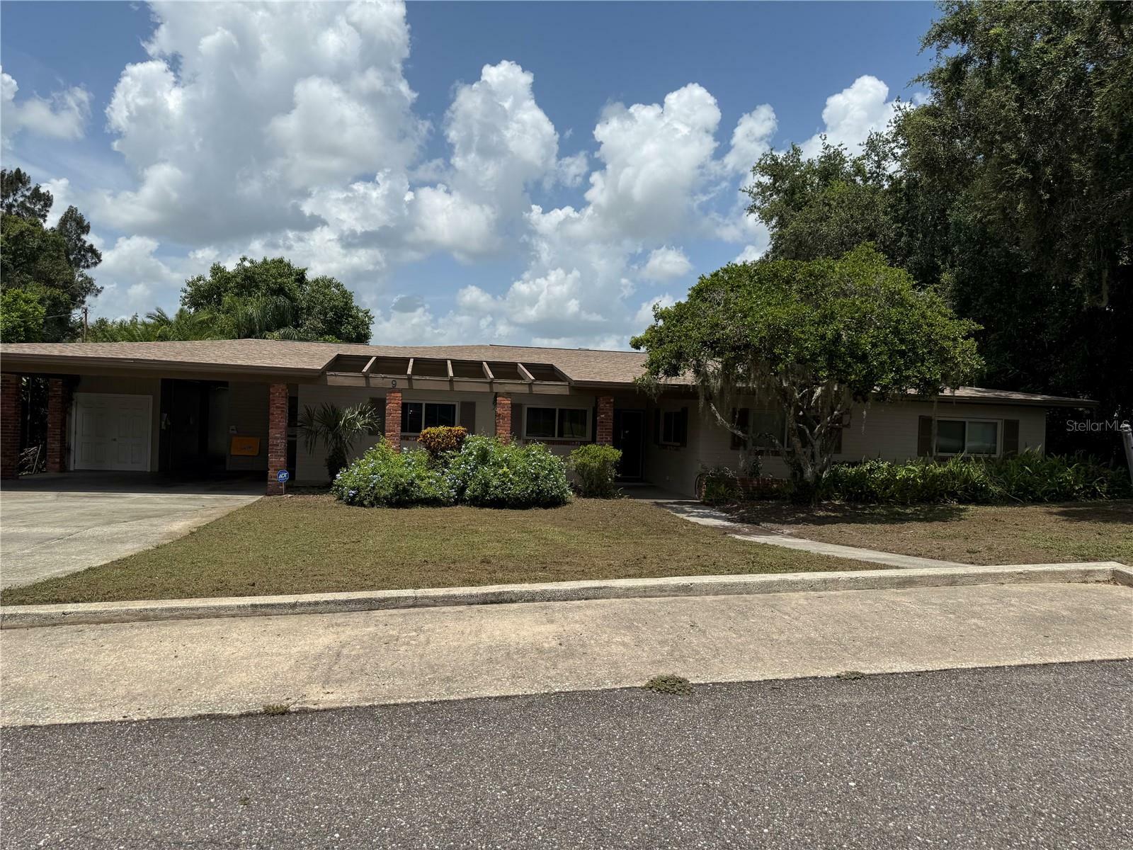Property Photo: 9 Heights Avenue FL 33843