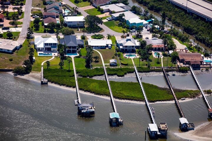 Property Photo:  8 Richmond Drive  FL 32169 