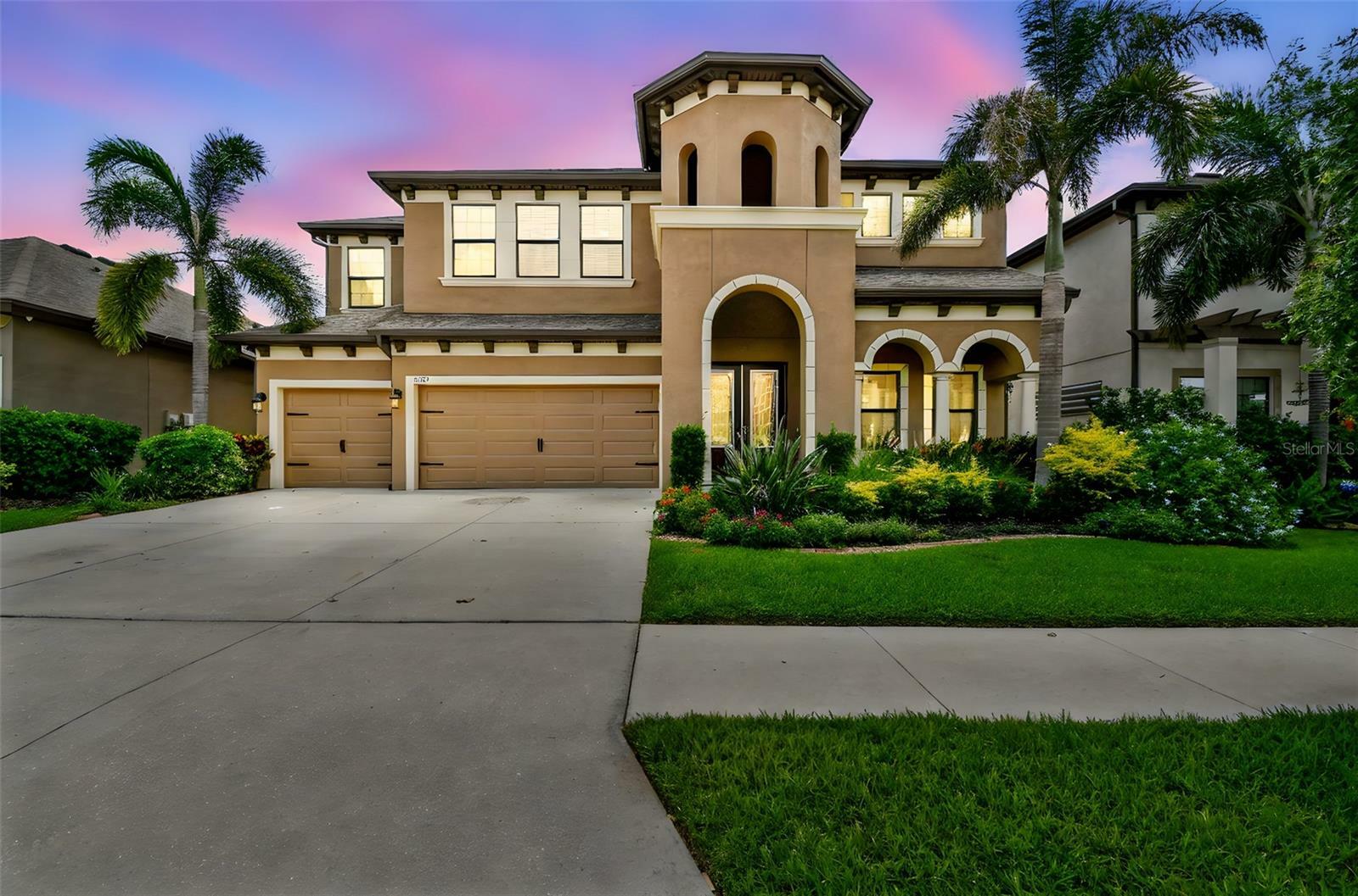 Property Photo: 11407 Drifting Leaf Drive FL 33579