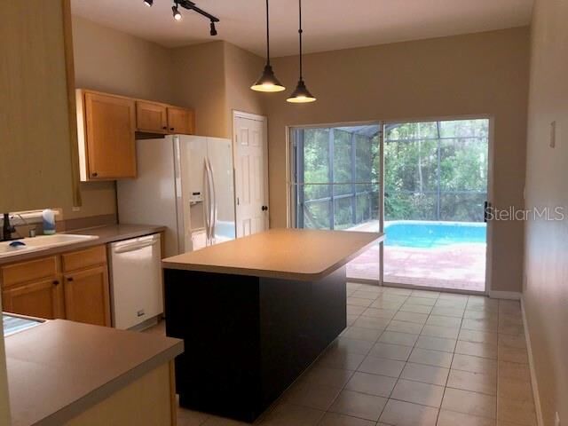 Property Photo:  500 Wellesly Street  FL 32765 