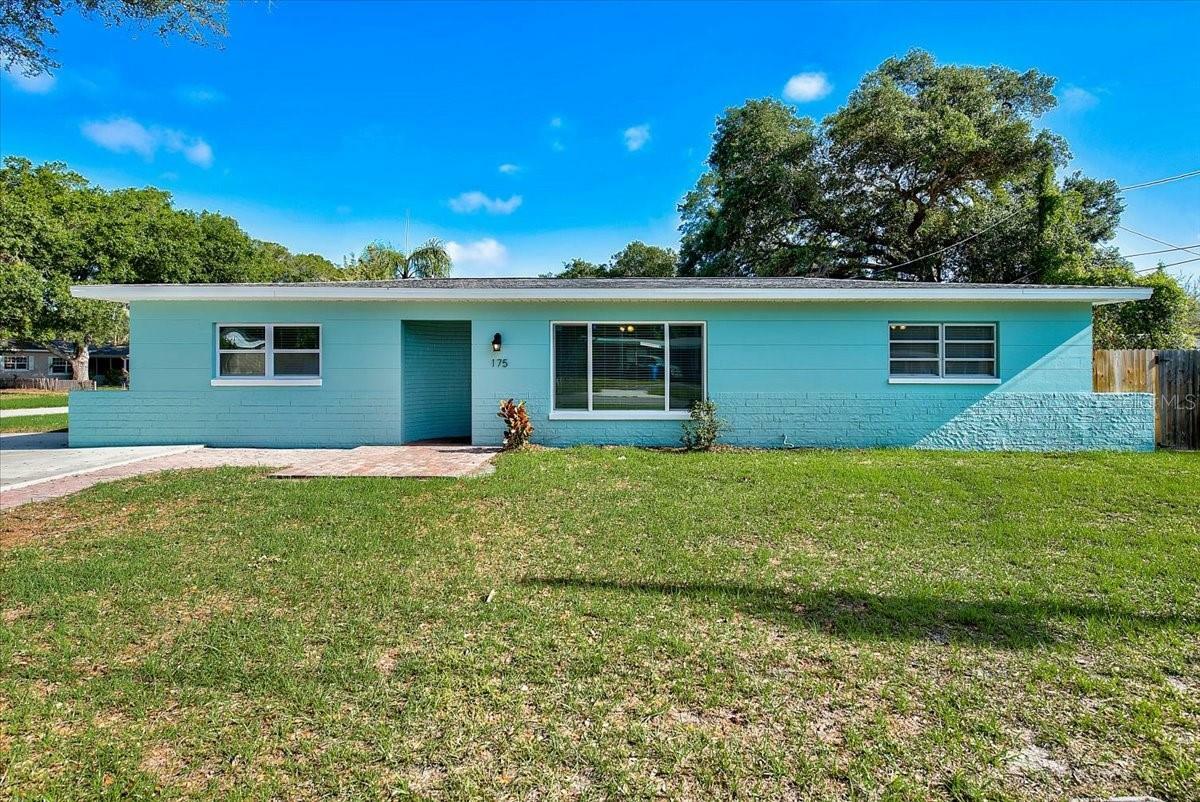 Property Photo: 175 11th Avenue SW FL 33770