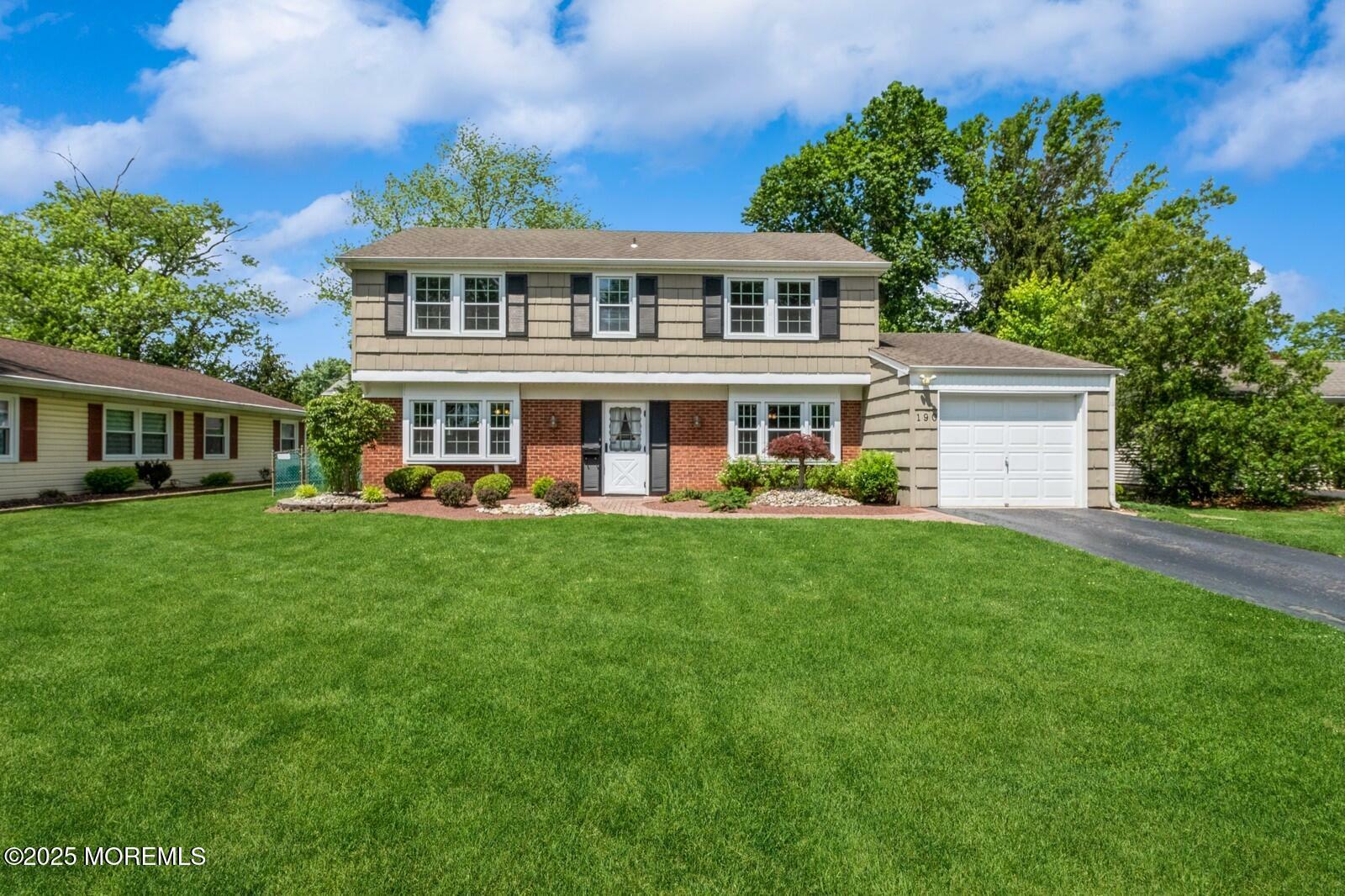 190 Deerfield Lane  Matawan NJ 07747 photo