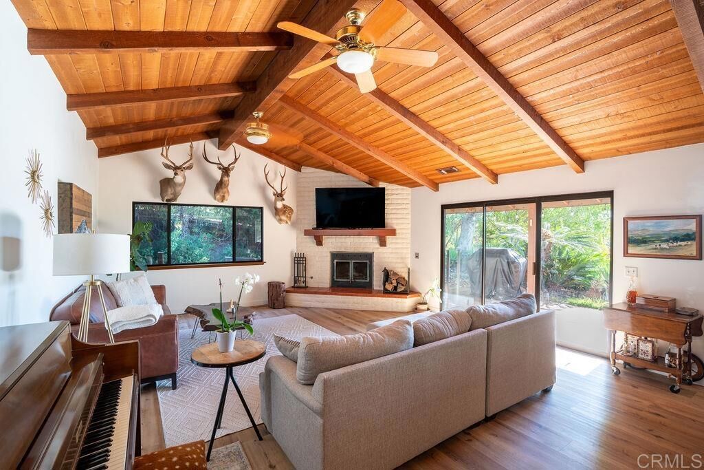 Property Photo:  2278 Casitas Del Sol  CA 92028 
