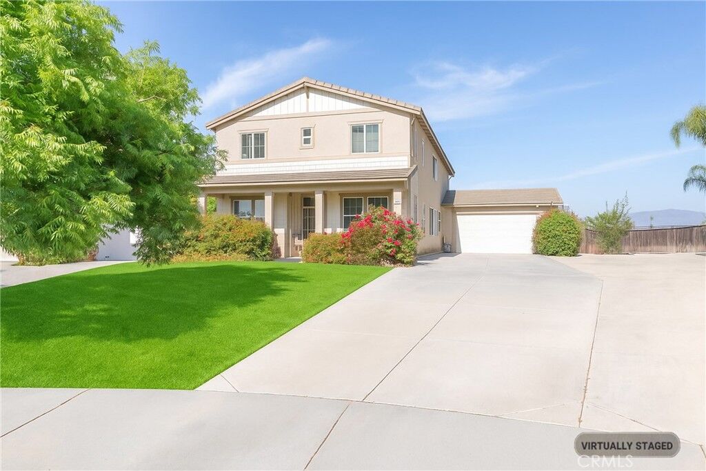 Property Photo:  23489 Brigin Place  CA 92562 