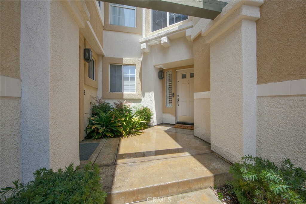 Property Photo: 7 Luzern CA 92692