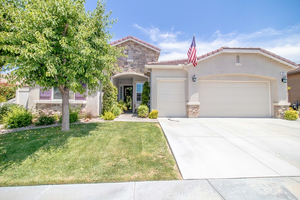464 Whitney Peak  Beaumont CA 92223 photo