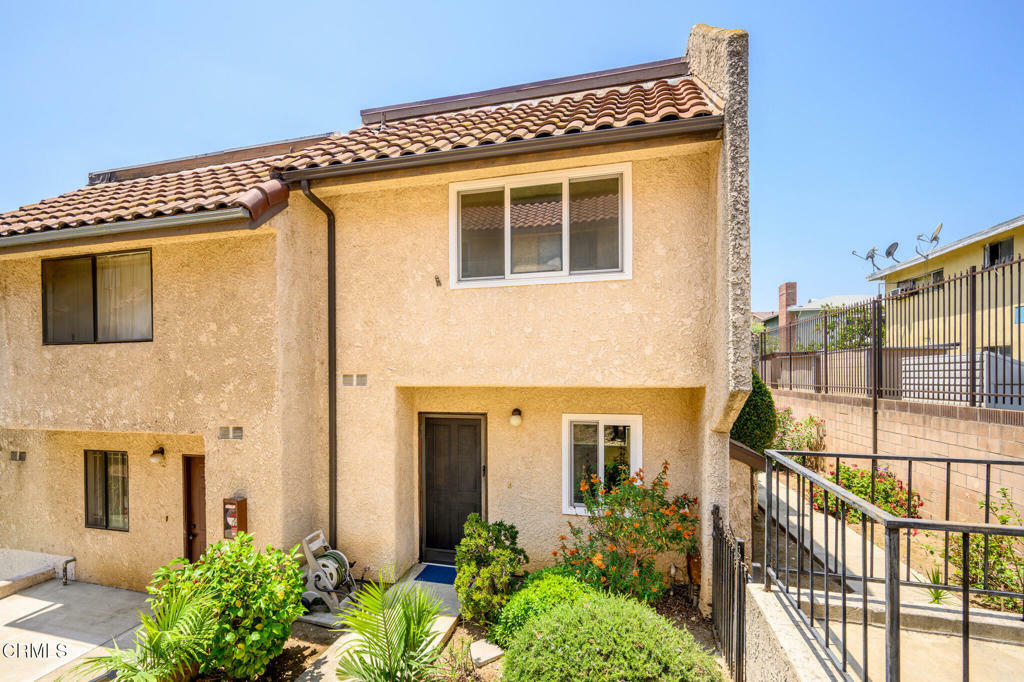 Property Photo: 5036 Echo Street 37 CA 90042
