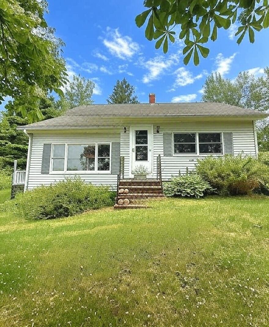 Property Photo: 386 Indian River Road ME 04606