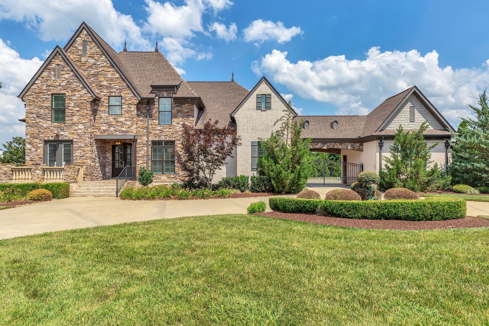 1430 Avellino Cir  Murfreesboro TN 37130 photo