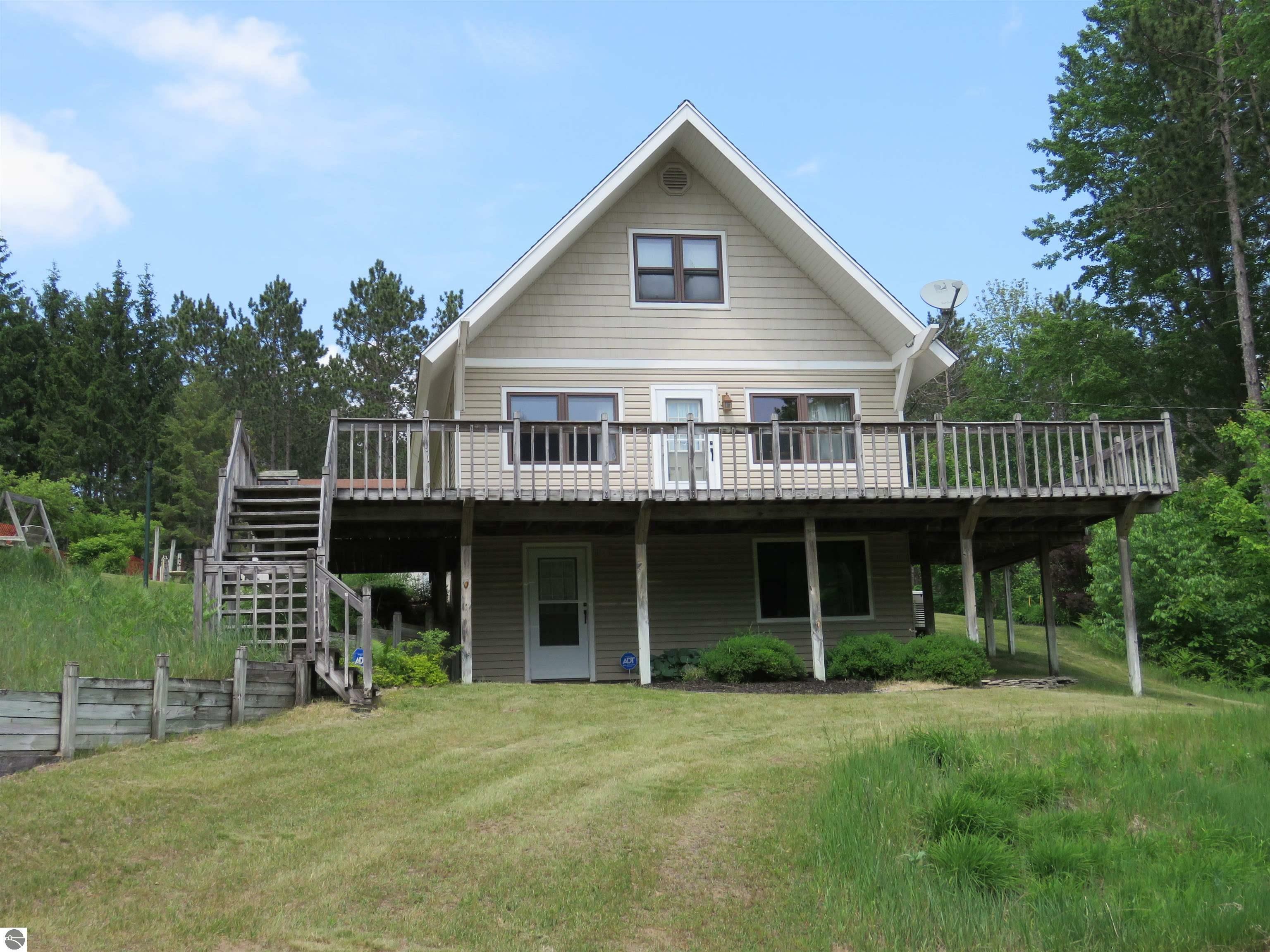 Property Photo: 3225 N 39 Road MI 49663