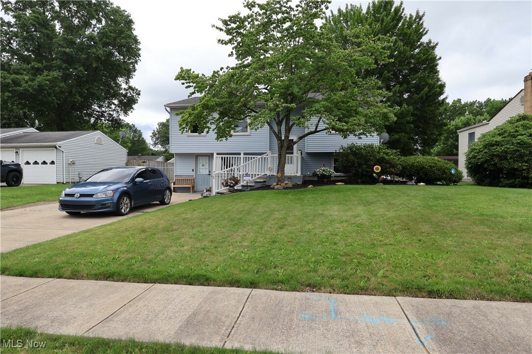 Property Photo: 148 Summerberry Lane OH 44446