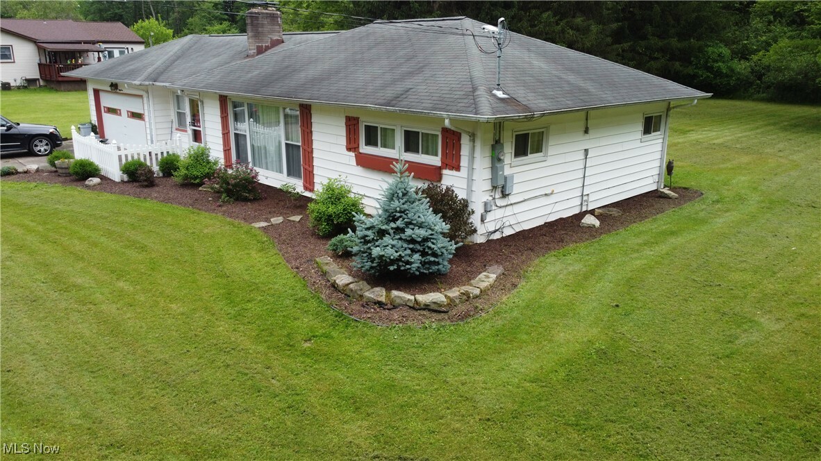 Property Photo:  1781 Pleasant Valley Road  OH 44420 