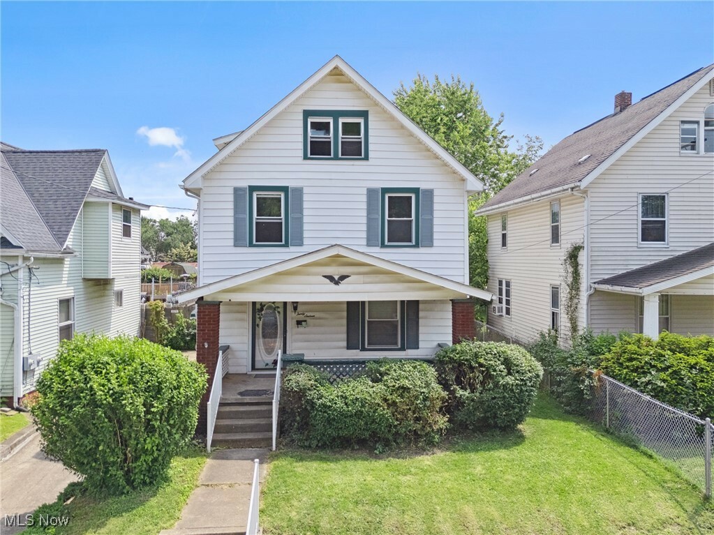 Property Photo: 3016 9th Street SW OH 44710
