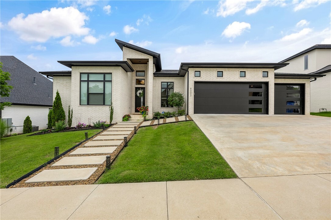 8002 W Claverton Street  Rogers AR 72758 photo