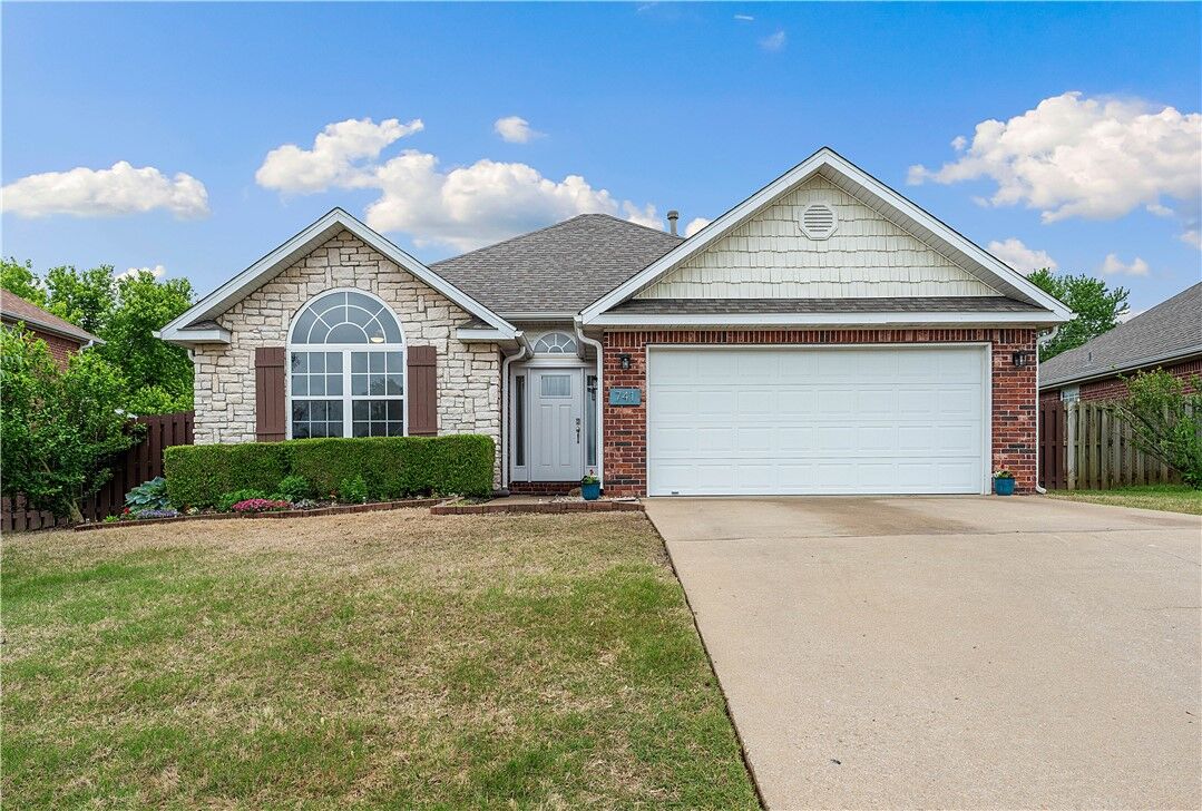 Property Photo:  741 Golden Meadow Avenue  AR 72764 
