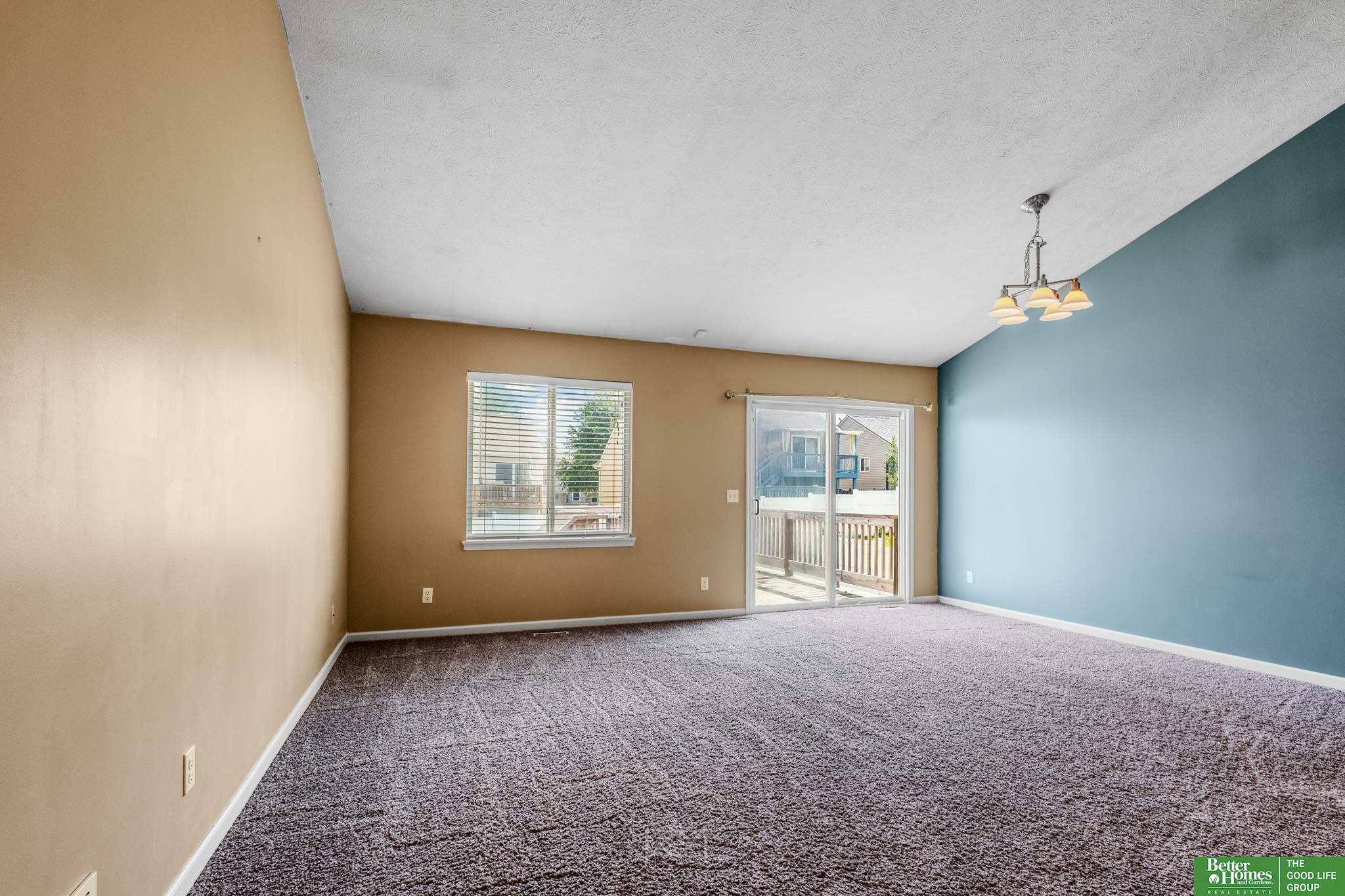 Property Photo: 14463 Reynolds Street NE 68007