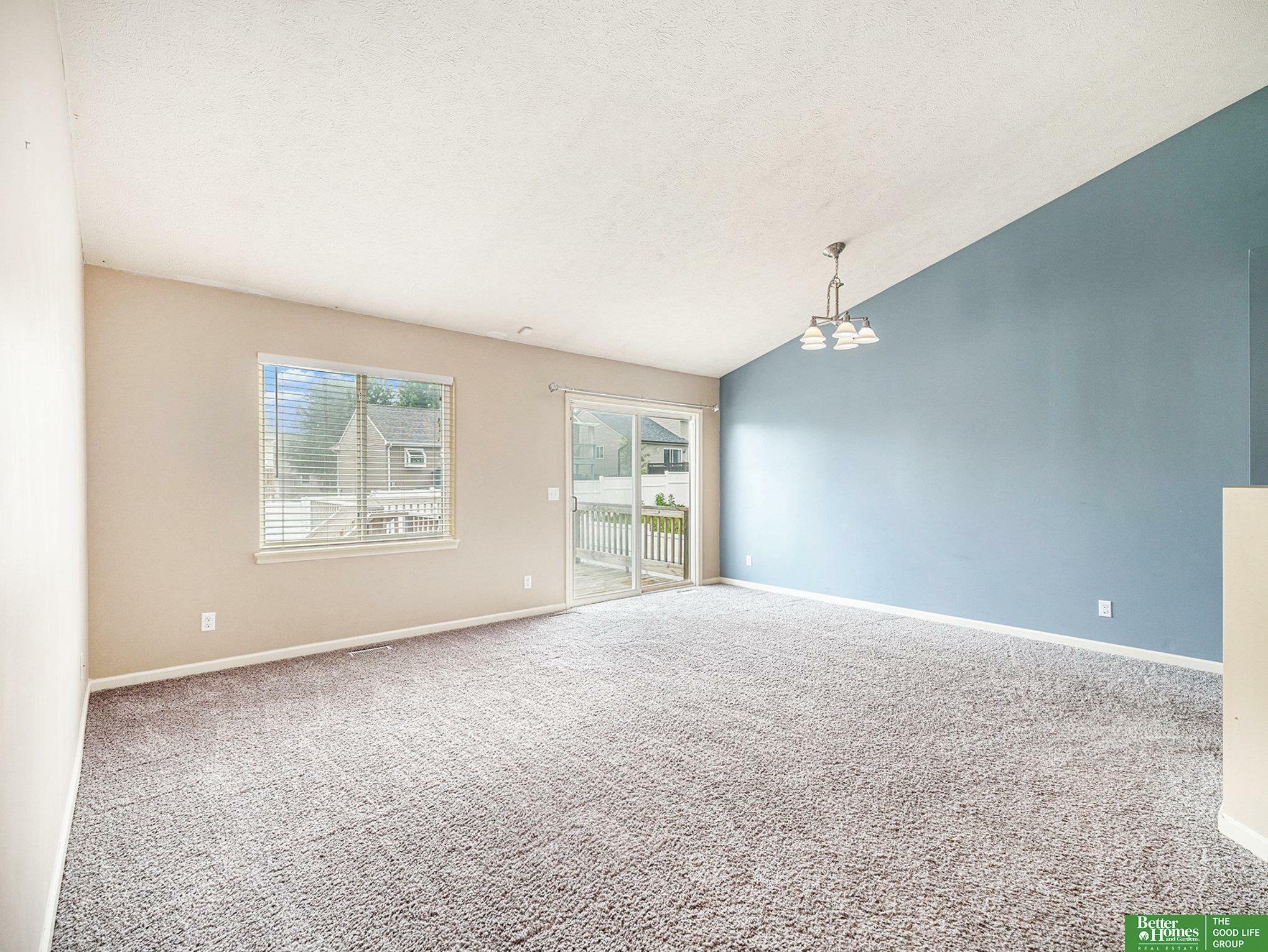 Property Photo: 14463 Reynolds Street NE 68007