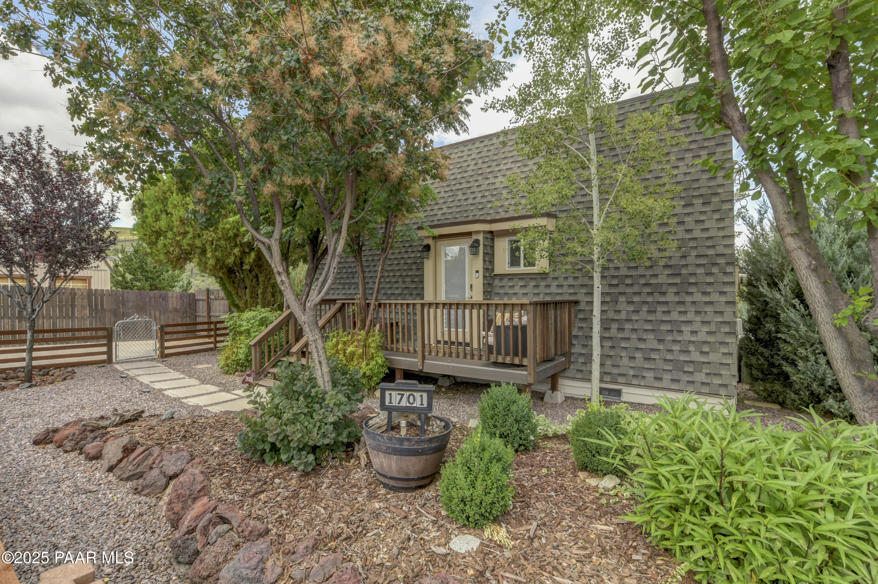 Property Photo:  1701 Jade Circle  AZ 86301 