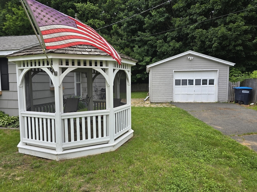 Property Photo:  68 Lake Shore Dr  MA 01585 