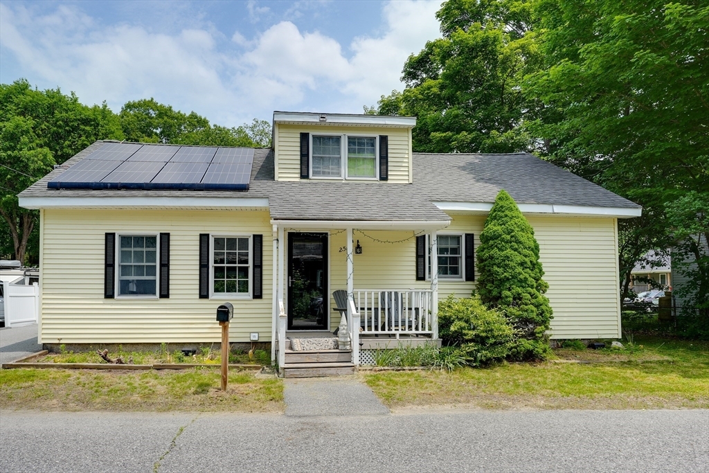 Property Photo: 2-1/2 Ledge Street MA 01590