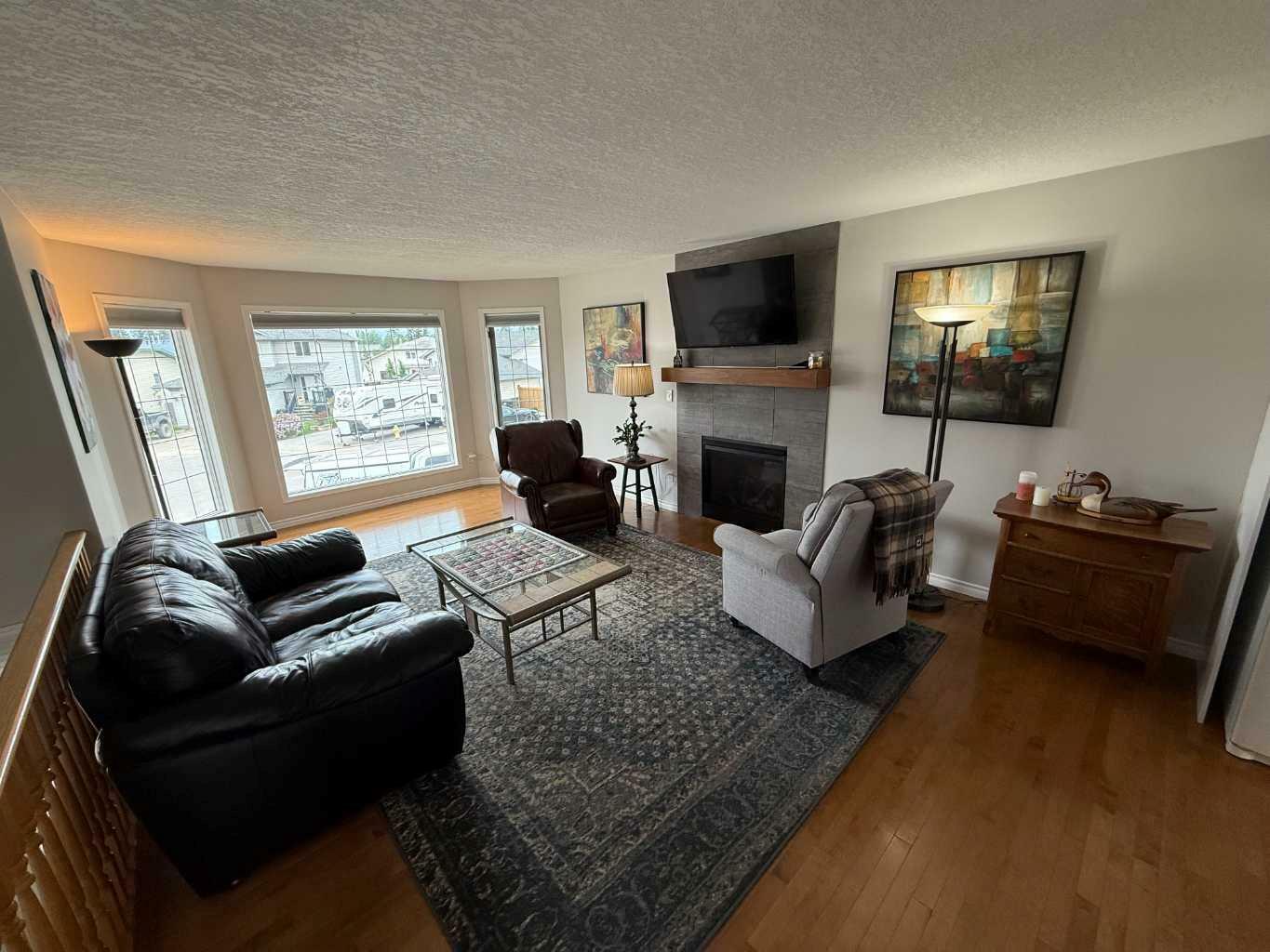 Property Photo:  120 Old Cove  AB T7V 2C4 