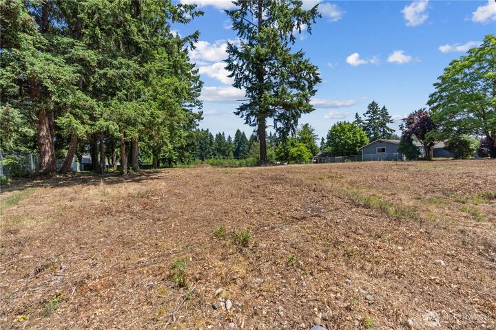 Property Photo:  4921  161st Street E  WA 98466 